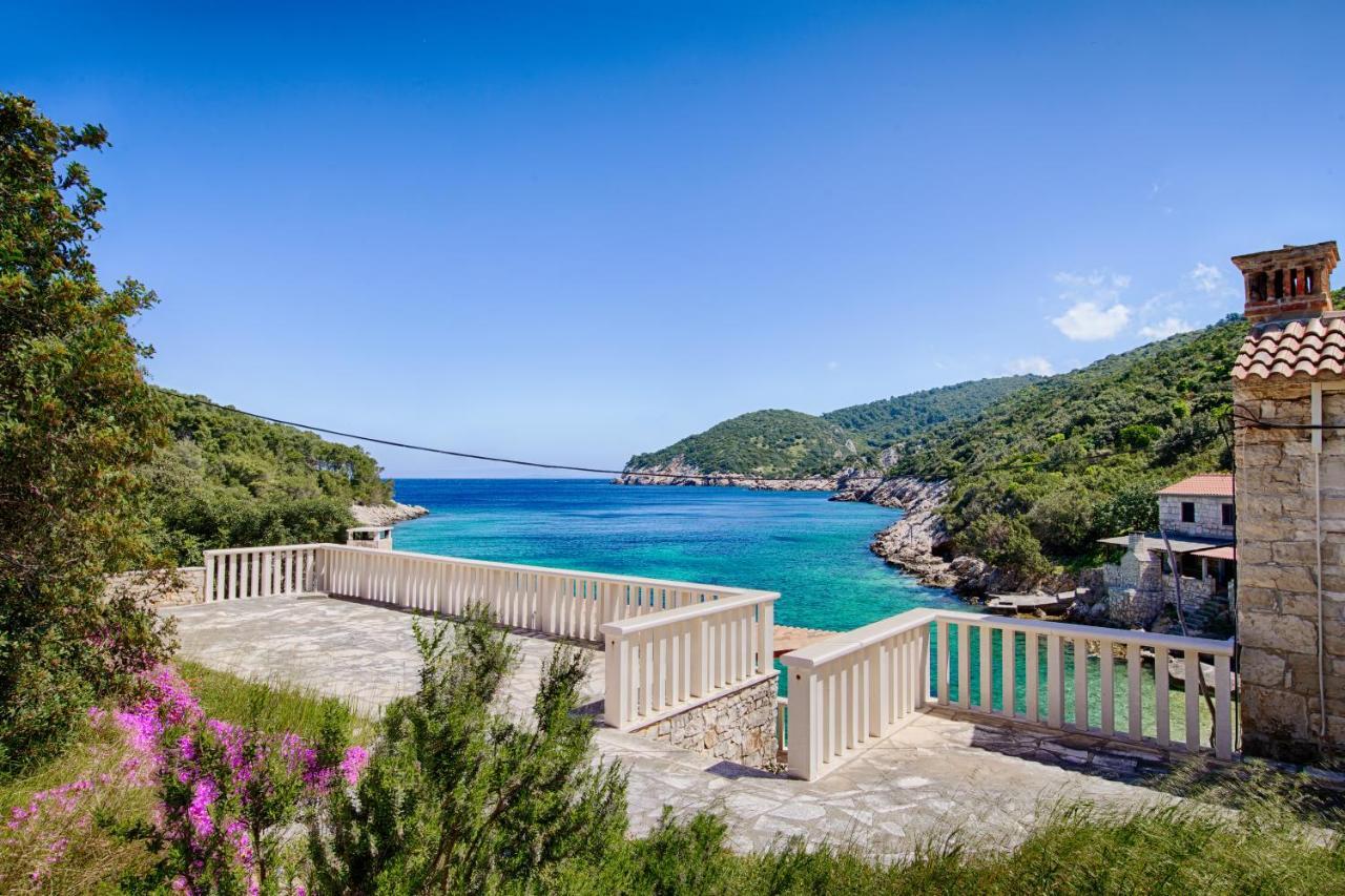 Villa Silente Okljucna Εξωτερικό φωτογραφία